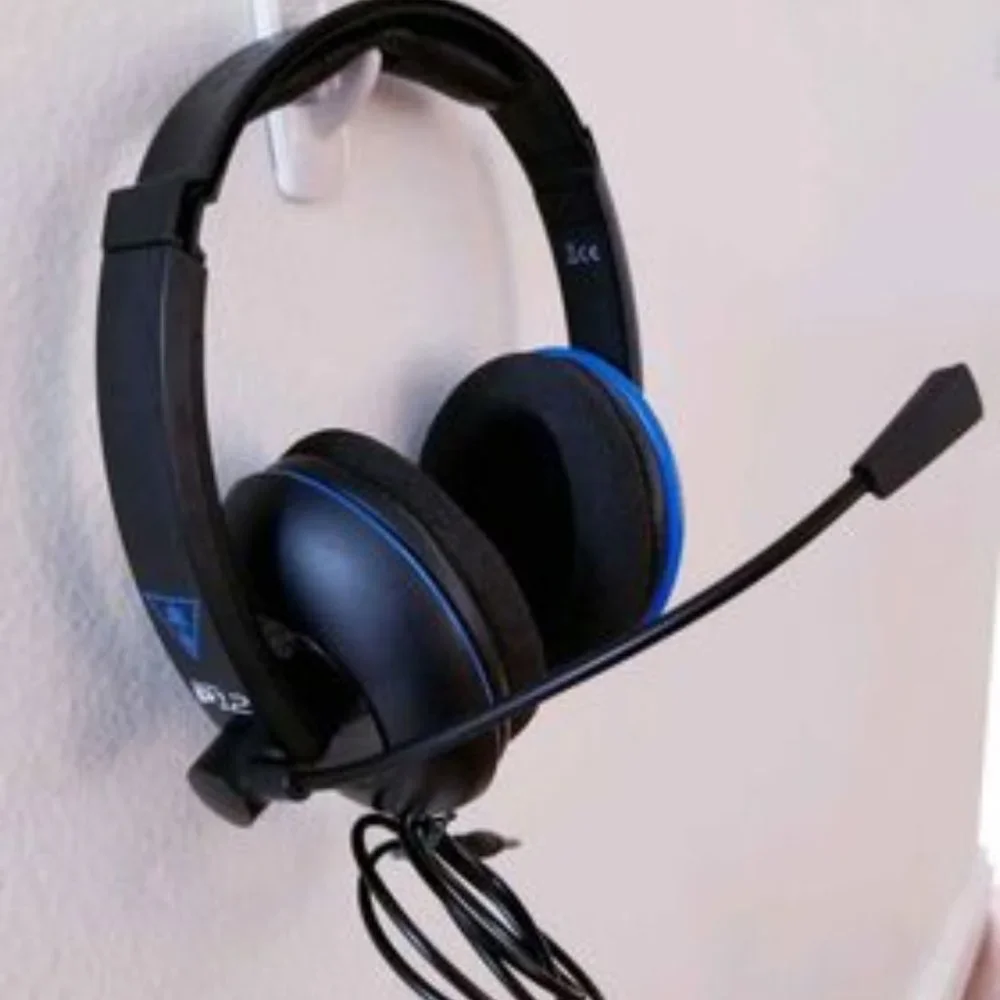Blue & Black Turtle Beach Ear Force P12
